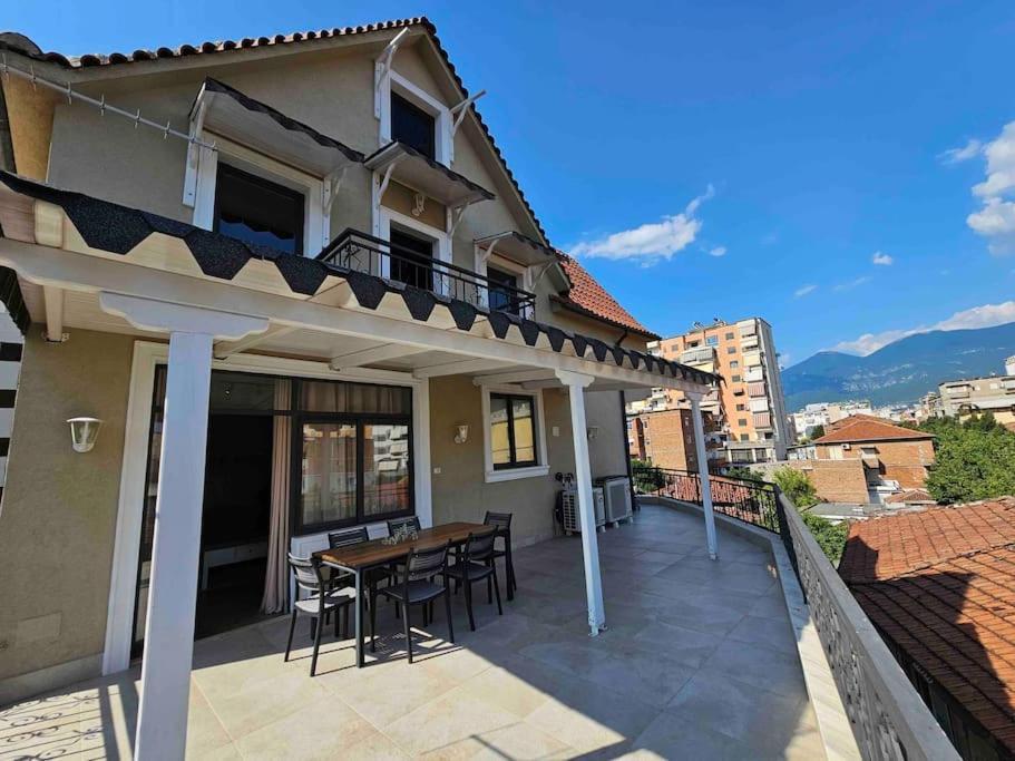 Terrace Flat In Heart Of Tirana Daire Dış mekan fotoğraf